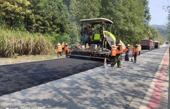 S223宜安路，油面攤鋪